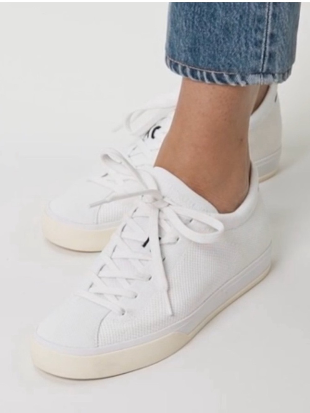 ROTHYS LACE UP SNEAKERS 6.5